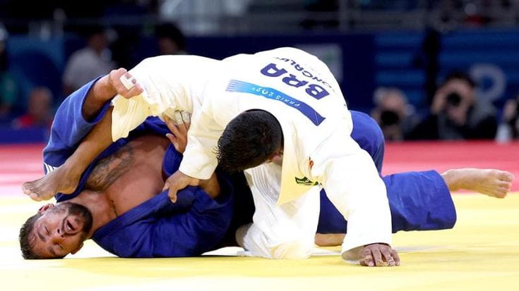 Azzurri, sfuma il bronzo a squadre