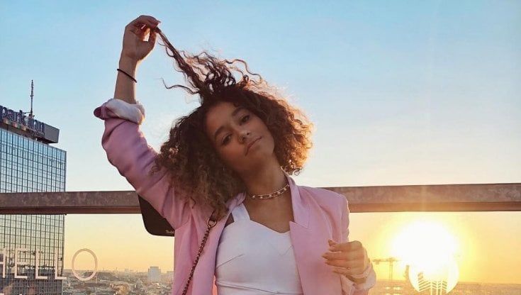Léna Situations, l'influencer che conquista i lettori francesi