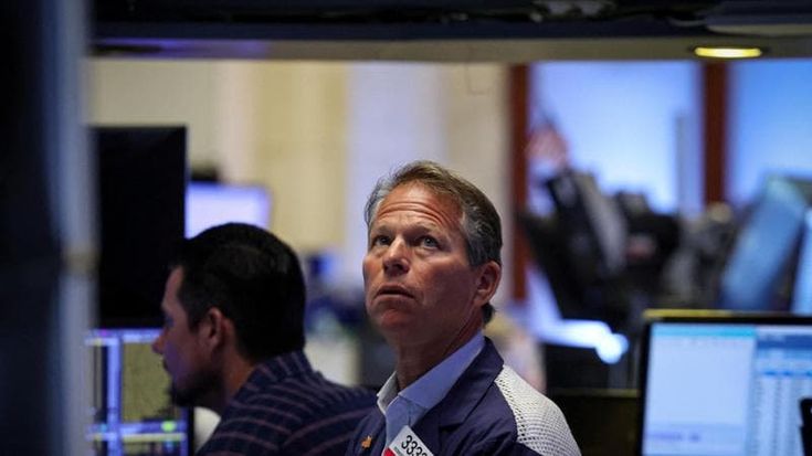 Le Borse di oggi, 5 settembre. Listini misti, si conferma la debolezza del mercato del lavoro Usa