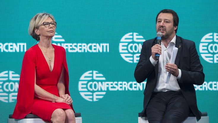 Il governo si schiera con la lobby dei contanti