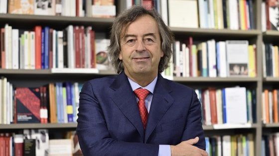 Vaccini, Burioni contro la Grillo: "Obbligo flessibile è come allacciarsi la cintura dopo l'incidente"