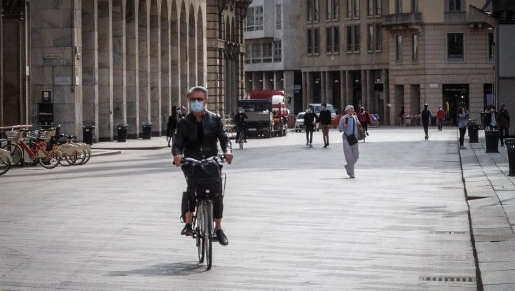 L'economia della bici spinta da elettrico e cicloturismo: per l'Italia vale 1,6 miliardi. E le produzioni tornano in Europa