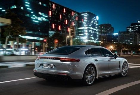 Porsche Panamera Turbo S E-Hybrid, potenza ed efficienza al top