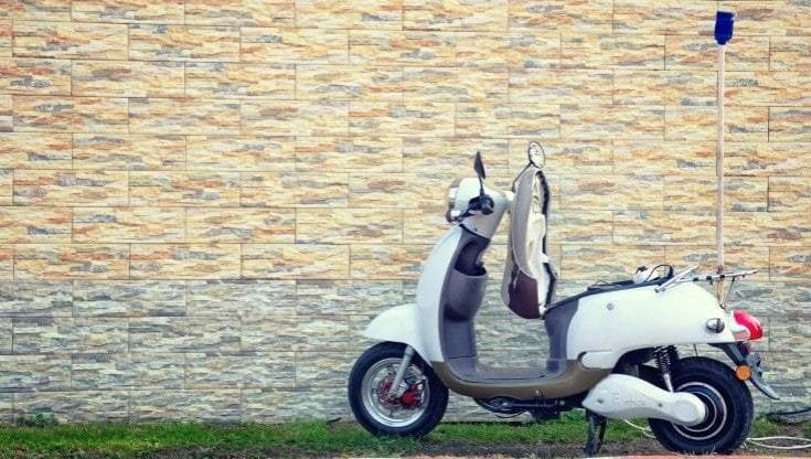 Ecobonus scooter elettrici, da mercoledì via alle domande per gli incentivi