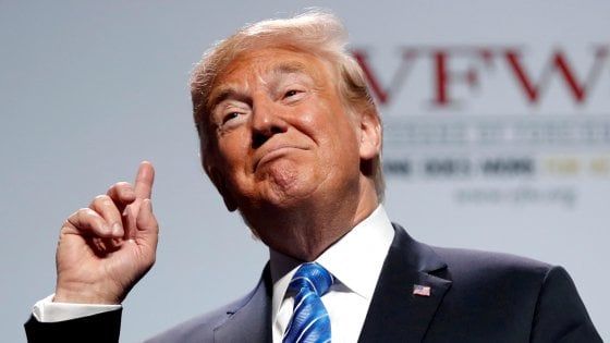 Mercati deboli nel giorno del vertice Trump-Juncker. Milano crolla con Fca