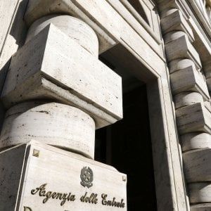 Tangenti al fisco, per l’ex direttore false ricevute dalla Manuelina 