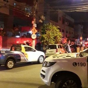 Brasile: ascensore precipita per nove piani, 4 morti