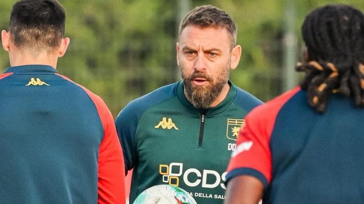 Genoa, De Rossi nuovo allenatore: è ufficiale. Ha già incontrato la rosa, oggi primo allenamento