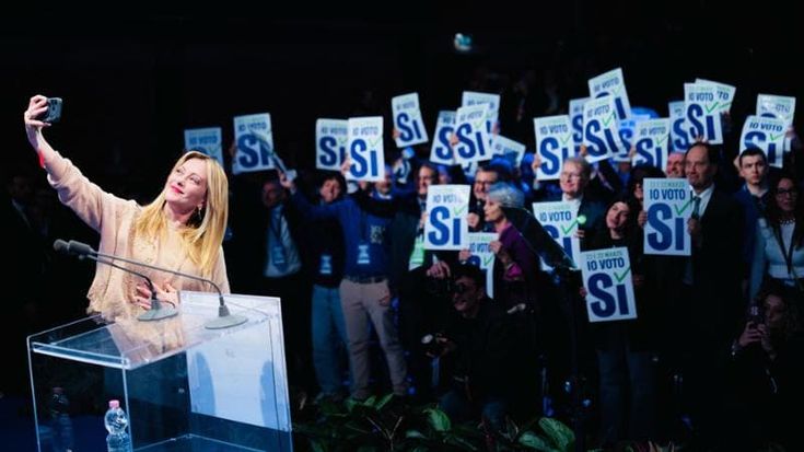 Il referendum e il surreale ritratto italiano
