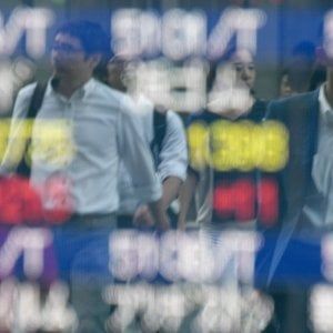 Maxi piano di stimoli in Giappone, le Borse chiudono positive