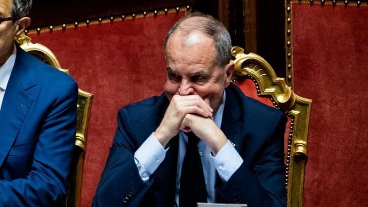 Autonomia differenziata a rilento, corsa contro il tempo. Calderoli contro Balboni di FdI: acceleriamo. Rischio rinvio in autunno