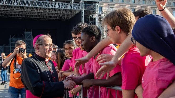 I cestini vuoti in chiesa, Milano maglia nera per donazioni: l’obolo medio a messa è di 23 euro
