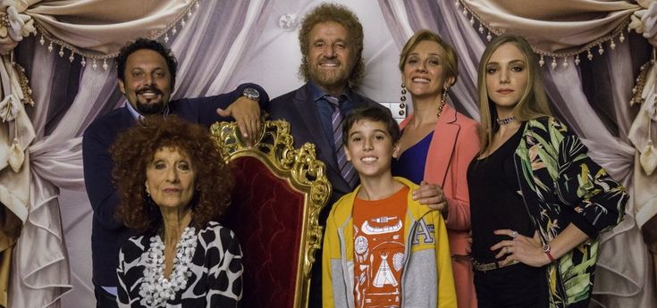 Brizzi senza Brizzi, il film in sala. De Sica: "Sulla vicenda nulla da dire. Auguriamo il meglio al nostro cinema"