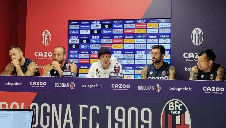 Sinisa apre la stagione del Bologna, il debutto è all'Olimpico: "Una sfida che possiamo anche vincere, se giochiamo come sappiamo"