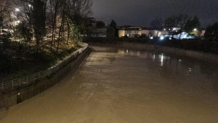 Emilia-Romagna, allerta rossa a Natale. Fiumi Idice e Montone oltre la soglia massima. Evacuazioni