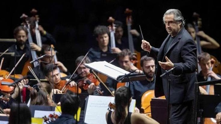 Muti a Pompei: “Suoniamo l’Italia più bella”