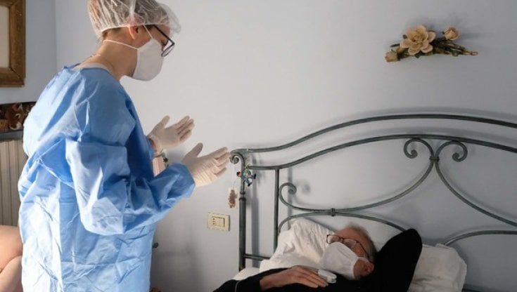 Terapie Covid: mai il cortisone fai da te