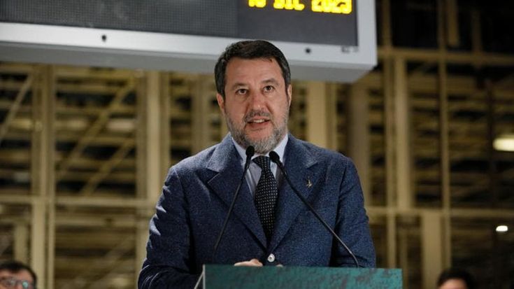 Open Arms, confermata l’assoluzione per Salvini: “Ho difeso i confini”