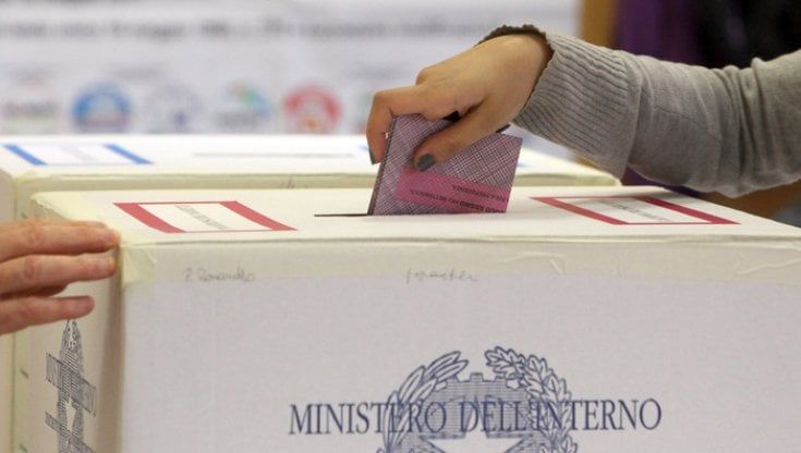 Come si vota il 25 settembre: i collegi uninominali e plurinominali. Trova il tuo e quali candidati votare
