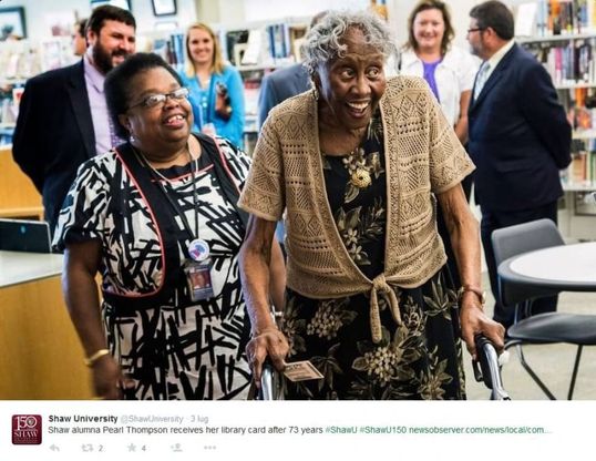 Usa, la rivincita di Pearl: riceve la tessera della biblioteca dopo 73 anni