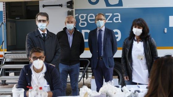 Covid, il sindaco di Bologna: "Libertà fa rima con responsabilità"