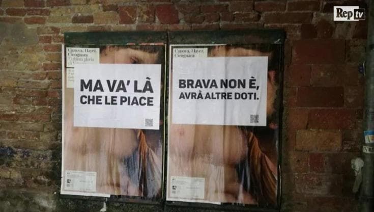 "Brava non è, avrà altre doti": Venezia si sveglia tappezzata di manifesti controversi