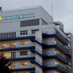 Novartis, utile in calo. Acquistata Endocita per 2,1 miliardi