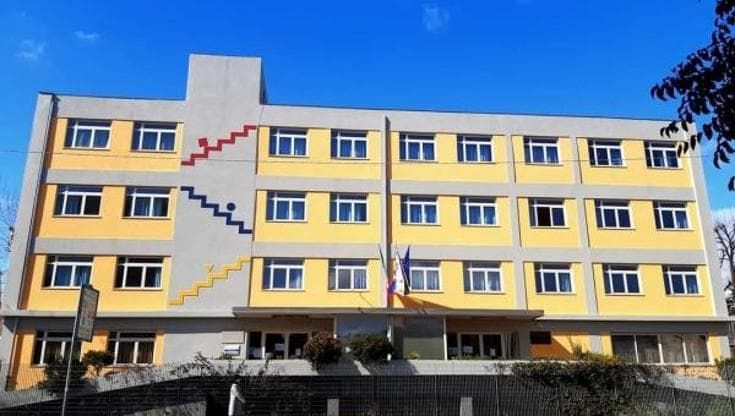 Prato, la destra attacca il liceo Livi per le lezioni antifasciste. I prof: “Dovere costituzionale”
