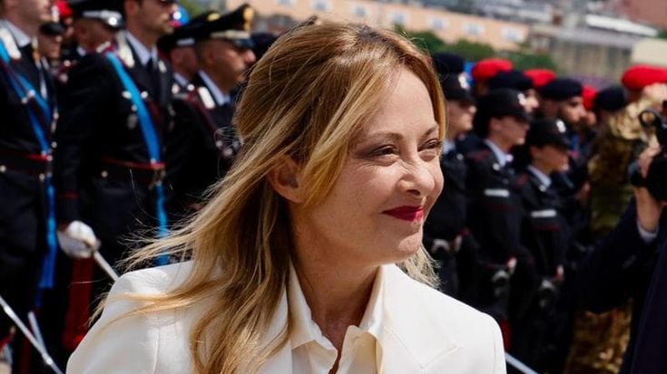Meloni sui ballottaggi: “Avanti così”. Lite in FdI sulla direzione e scoppia il caso Milano