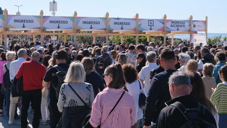 Euroflora, code infinite e folla in Fiera