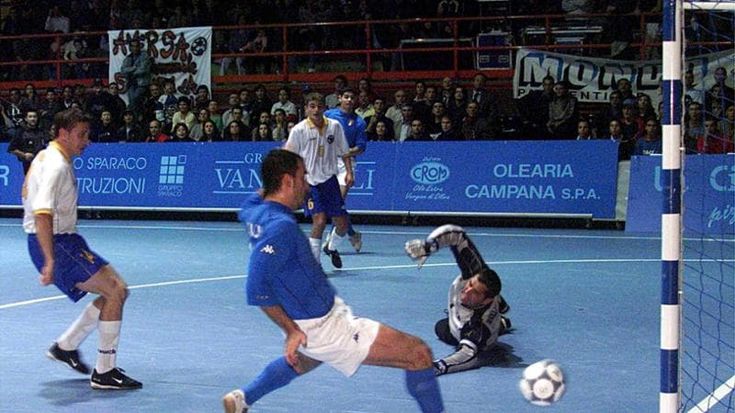 Gol e beneficenza, a Scandicci torna la "24 ore di calcetto". In campo oltre 400 giocatori