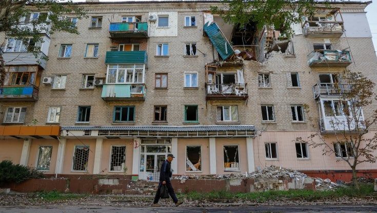 Referendum nel Donbass: voti raccolti casa per casa e annessione scontata