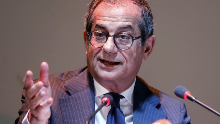 Lotta all’evasione Iva sui petroli. Fare il prestanome sarà reato