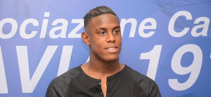 Spintone all'arbitro, sette giornate al fratello di Balotelli