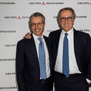 Mondadori, con la maxi svalutazione in Francia perdita di 177 milioni nel 2018