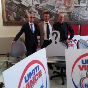 Comunali, a destra nasce una lista civica: "Uniti si vince"