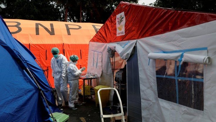 Coronavirus nel mondo: boom di contagi in Thailandia, in Indonesia più morti in un giorno che in Brasile