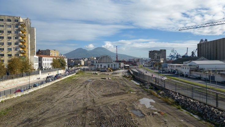 Napoli, Parco della Marinella via la megadiscarica: "Ora alberi e fontane"