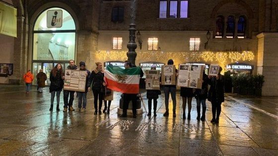 "In nome della libertà": iraniani in piazza a Parma 