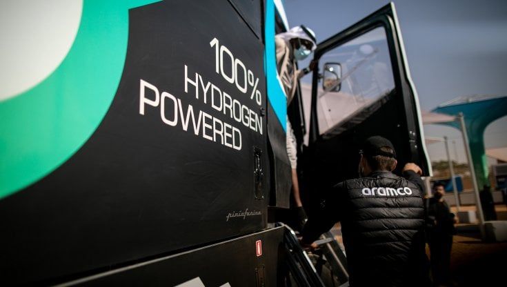 Elettrico, biogas e a idrogeno ecco il “pieno” del futuro
