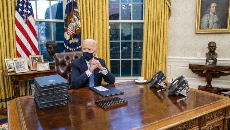 L'arredamento è politica: Joe Biden cambia mobili e quadri nello Studio Ovale