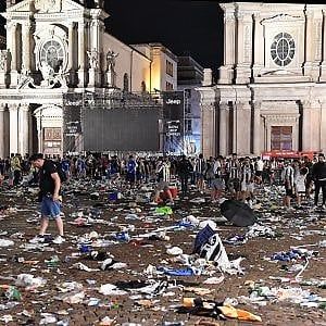 Torino, dai dubbi della Questura alla sindaca assente: tutti gli errori in piazza San Carlo