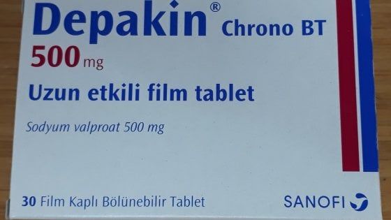 Sanofi sotto inchiesta per il farmaco anti-epilettico Depakin: "Omicidio colposo"