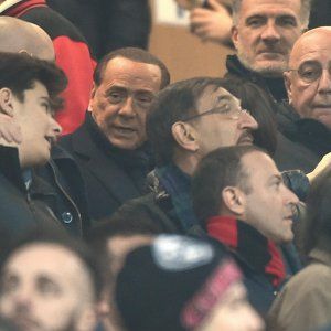 Milan, Berlusconi: "Mister Bee? Trattiamo anche con altri". Mihajlovic, rinnovo congelato