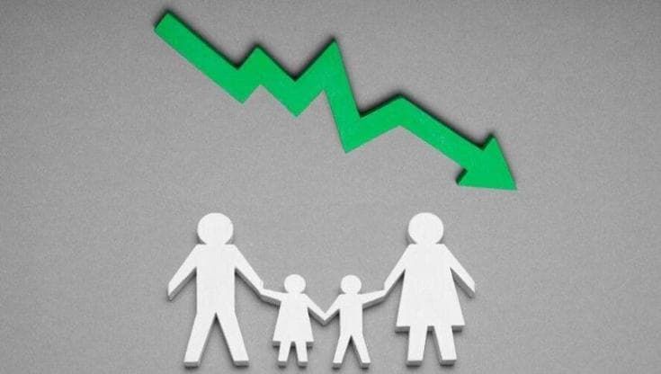 Denatalità e parità di genere, quando un Paese consegna il futuro demografico alla retorica