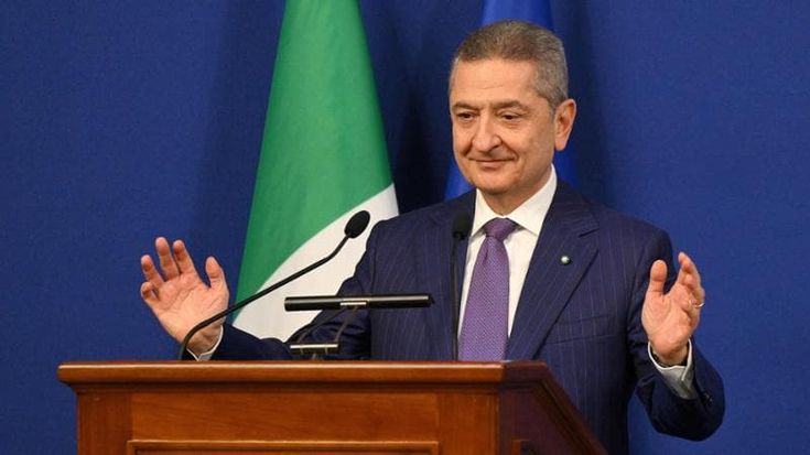 I timori di Panetta: “Fuori da tempesta perfetta dei prezzi, ma rischi da shock geopolitici e incertezza da elezioni”