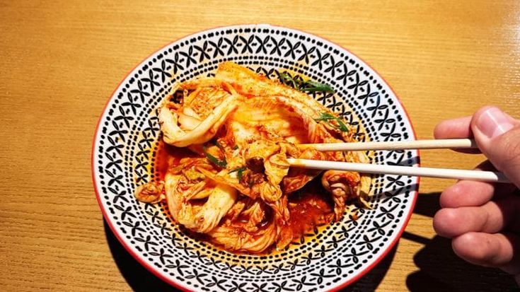 Kefir, kimchi e crauti: perché i cibi fermentati fanno bene