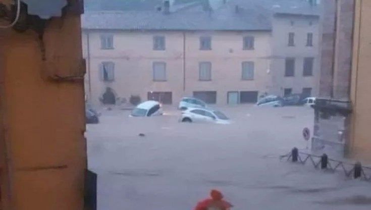 Alluvione nella Marche, l'indagine spostata all'Aquila: la rabbia dei parenti delle vittime