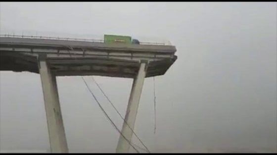Famiglia di Mondovì scampata al crollo: "Eravamo dietro quel camion verde, poi..."