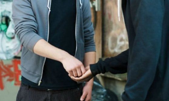 Droga sempre più diffusa fra donne e minori: il dato della prefettura di Parma